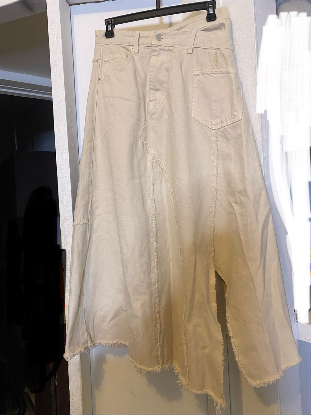 Zara Off-White Wide Cargo Asymmetrical Skirt